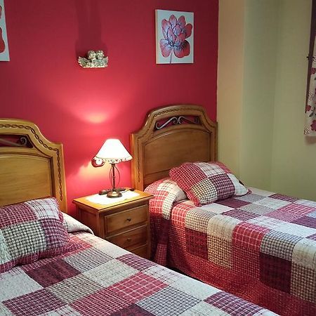Apartamentos Rurales Tauro カベズエラデルバレ エクステリア 写真